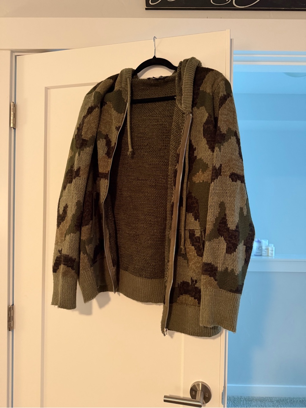 DAVI & DANI Olive and Dark Brown Camouflage Zip-Up Hoodie